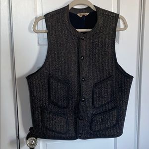 Brown’s Beach Vest